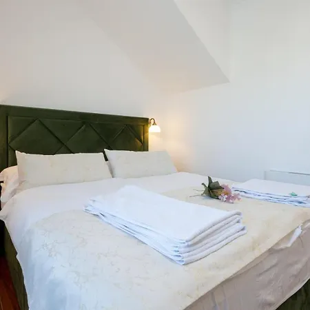 Apartment Luxury Ana
