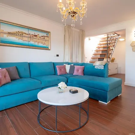 Luxury Ana Apartment